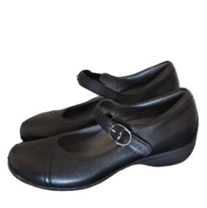 Dansko Black Mary Jane Flats 38 Size 7